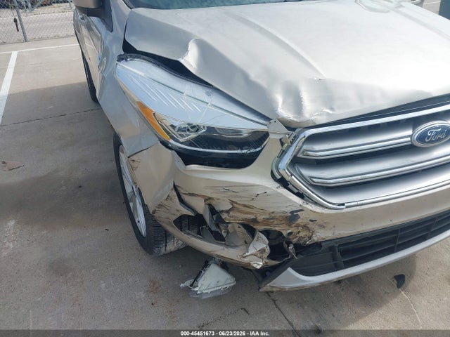 Ford ESCAPE SE 2017 1FMCU0GD8HUD52558 Image 6