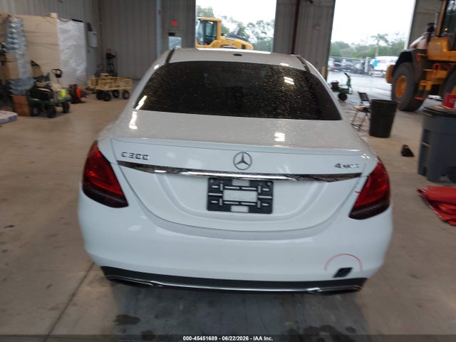 45451689 :رقم المزاد ، 55SWF8EB0KU314820 vin ، 2019 Mercedes-benz C 300 4matic مزاد بيع