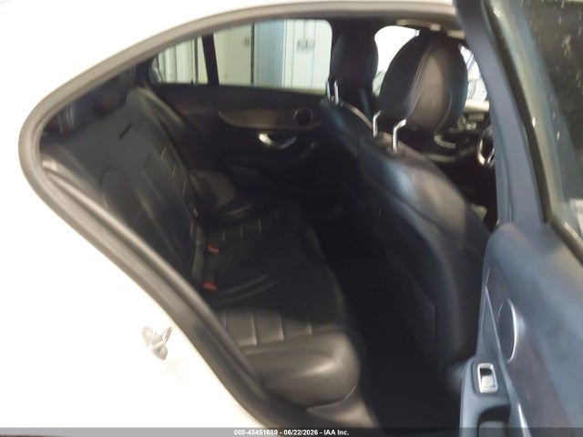 45451689 :رقم المزاد ، 55SWF8EB0KU314820 vin ، 2019 Mercedes-benz C 300 4matic مزاد بيع