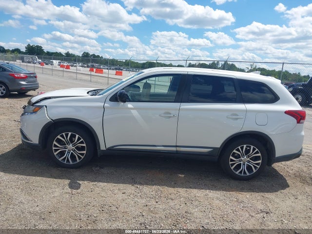 Aukcja sprzedaży 2017 Mitsubishi Outlander Es, vin: JA4AD2A34HZ057381, numer aukcji: 45451707