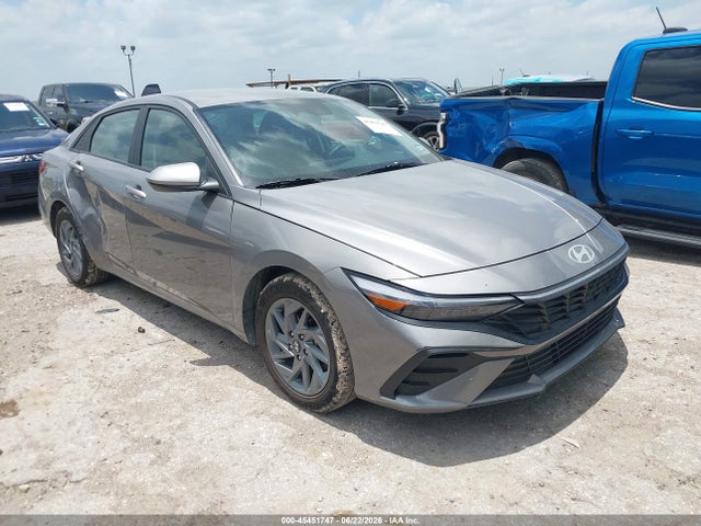 KMHLM4DG4RU795460 Hyundai ELANTRA SEL