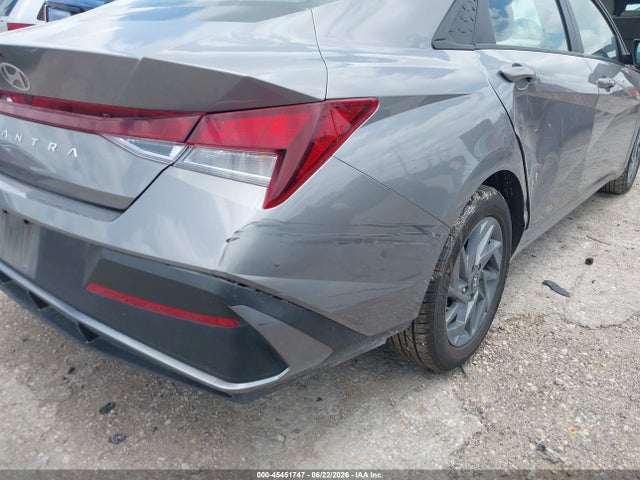 Hyundai ELANTRA SEL 2024 KMHLM4DG4RU795460 Image 17