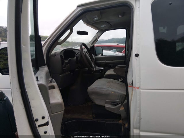 Продажа на аукционе авто 2006 Ford E-350 Super Duty Chateau/xl/xlt, vin: 1FBNE31L46HA24415, номер лота: 45451758
