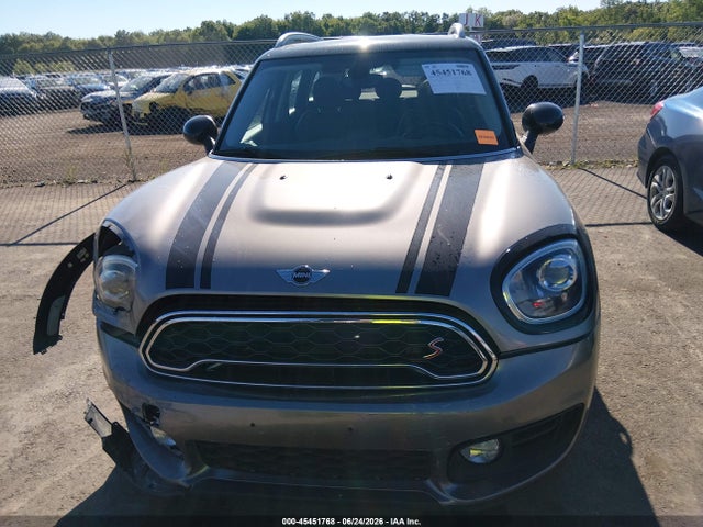 45451768 :رقم المزاد ، WMZYT5C38H3D80666 vin ، 2017 Mini Countryman Cooper S مزاد بيع