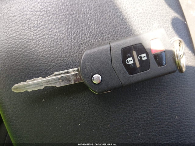 45451782 :رقم المزاد ، JM1BL1VF9B1396199 vin ، 2011 Mazda Mazda3 I Touring مزاد بيع