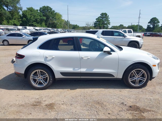 45451784 :رقم المزاد ، WP1AB2A53FLB51649 vin ، 2015 Porsche Macan S مزاد بيع
