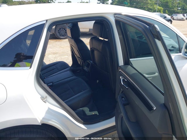 45451784 :رقم المزاد ، WP1AB2A53FLB51649 vin ، 2015 Porsche Macan S مزاد بيع