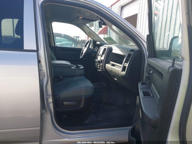 45451854 :رقم المزاد ، 1C6RR7KG6GS369659 vin ، 2016 Ram 1500 Tradesman مزاد بيع