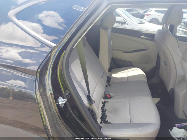 Hyundai TUCSON SE 2018 KM8J2CA4XJU780984 Image 8