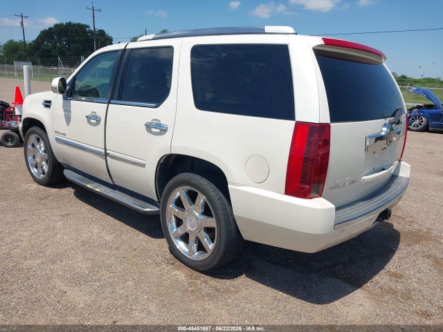 2011 Cadillac Escalade Luxury მანქანა იყიდება აუქციონზე, vin: 1GYS4BEF2BR377007, აუქციონის ნომერი: 45451887