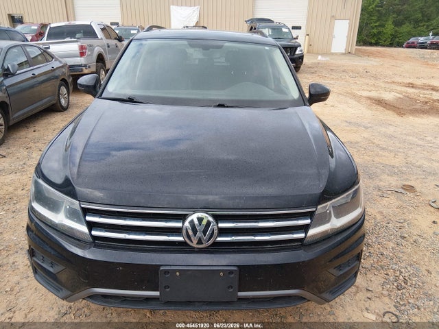 Auction sale of the 2019 Volkswagen Tiguan 2.0t Se/2.0t Sel/2.0t Sel R-line/2.0t Sel R-line Black, vin: 3VV2B7AX4KM136673, lot number: 45451920
