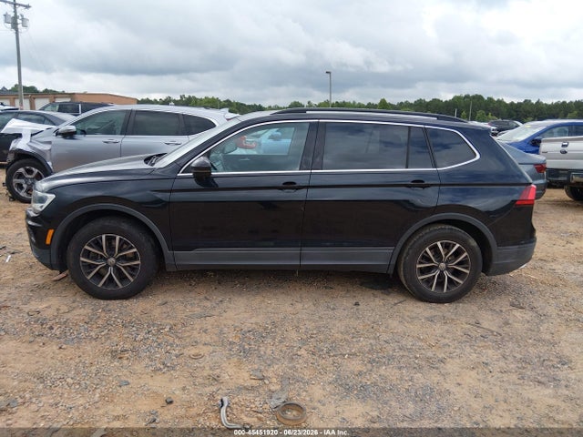 Auction sale of the 2019 Volkswagen Tiguan 2.0t Se/2.0t Sel/2.0t Sel R-line/2.0t Sel R-line Black, vin: 3VV2B7AX4KM136673, lot number: 45451920