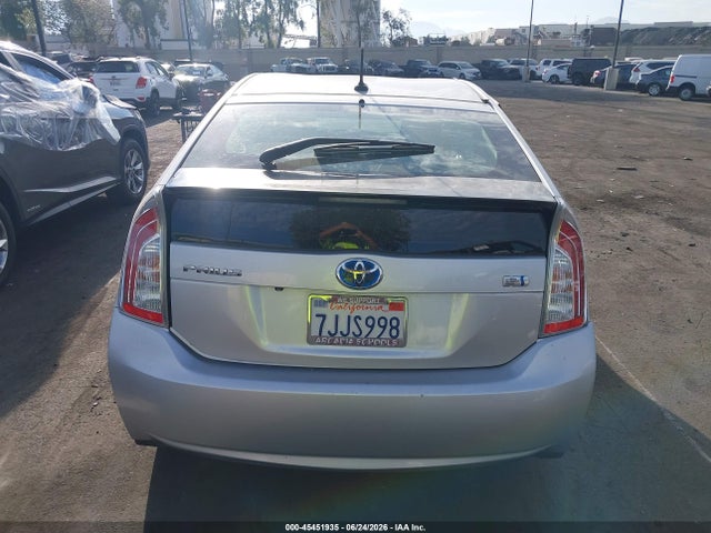 Toyota Prius Three 2014 JTDKN3DU7E0393981 Image 17