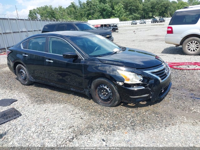 Nissan Altima 2.5 S 2014 1N4AL3AP7EC192781 Image 1