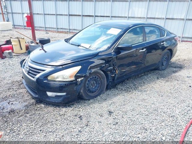 Nissan Altima 2.5 S 2014 1N4AL3AP7EC192781 Image 2