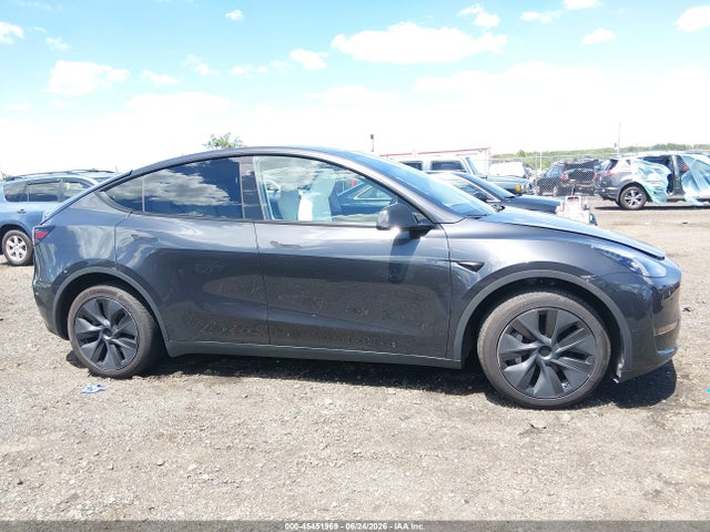45451969 :رقم المزاد ، 7SAYGDEE5RF170365 vin ، 2024 Tesla Model Y Long Range Dual Motor All-wheel Drive مزاد بيع