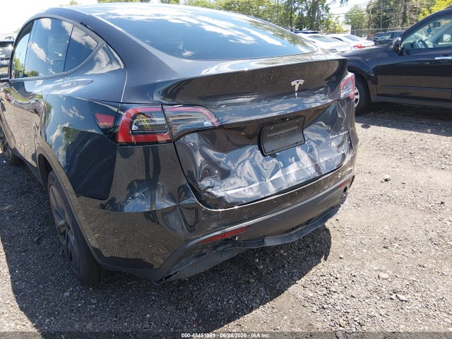 45451969 :رقم المزاد ، 7SAYGDEE5RF170365 vin ، 2024 Tesla Model Y Long Range Dual Motor All-wheel Drive مزاد بيع
