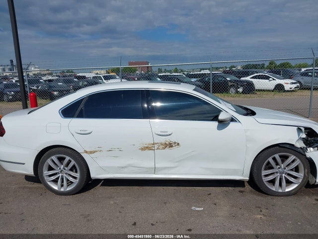 1VWBA7A36JC007894 Volkswagen Passat 2.0t Se