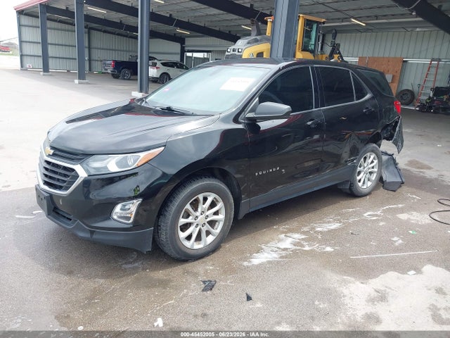 Chevrolet EQUINOX LS 2019 2GNAXHEV3K6260252 Image 2