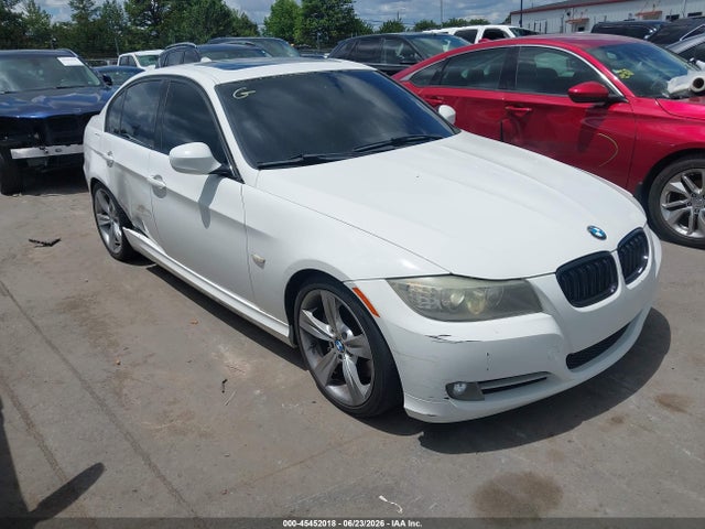 2011 Bmw 335i მანქანა იყიდება აუქციონზე, vin: WBAPM5C52BE576425, აუქციონის ნომერი: 45452018