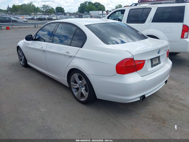 2011 Bmw 335i მანქანა იყიდება აუქციონზე, vin: WBAPM5C52BE576425, აუქციონის ნომერი: 45452018