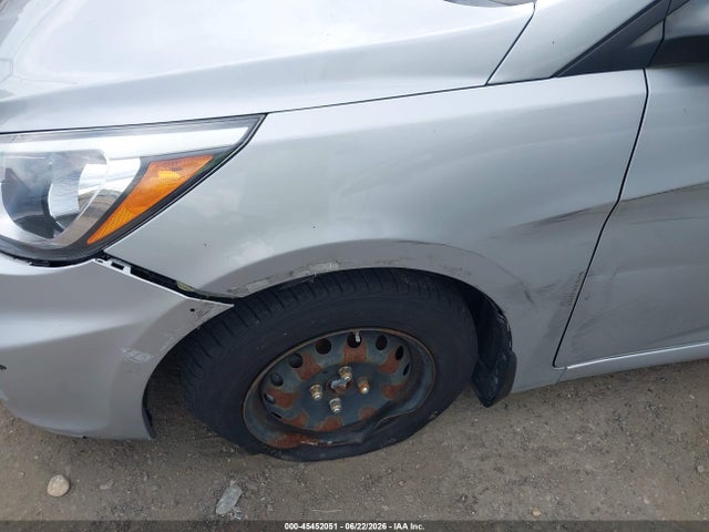 2015 Hyundai Accent Gls მანქანა იყიდება აუქციონზე, vin: KMHCT4AE5FU923125, აუქციონის ნომერი: 45452051