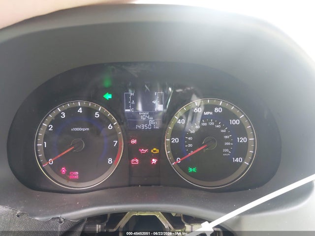 45452051 :رقم المزاد ، KMHCT4AE5FU923125 vin ، 2015 Hyundai Accent Gls مزاد بيع