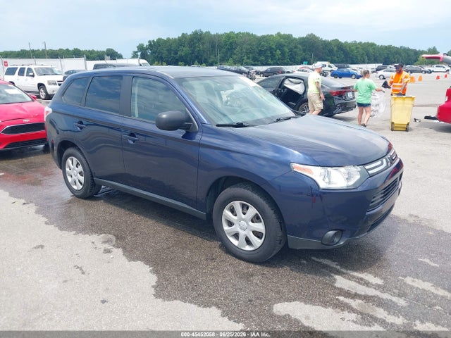 Продажа на аукционе авто 2014 Mitsubishi Outlander Es, vin: JA4AD2A34EZ017118, номер лота: 45452058