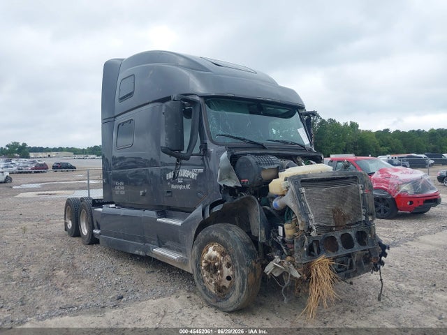 Продажа на аукционе авто 2022 Volvo Vnl, vin: 4V4NC9EH3NN283458, номер лота: 45452061