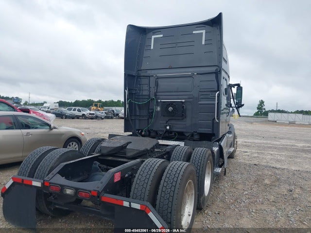 2022 Volvo Vnl მანქანა იყიდება აუქციონზე, vin: 4V4NC9EH3NN283458, აუქციონის ნომერი: 45452061