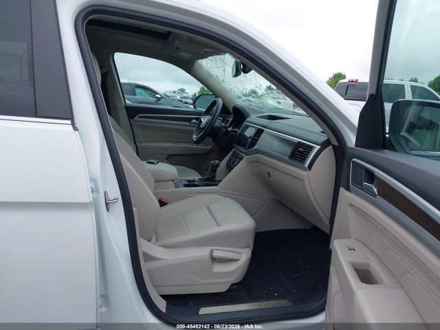 Продаж на аукціоні авто 2021 Volkswagen Atlas 3.6l V6 Se W/technology, vin: 1V2KR2CA3MC609438, номер лоту: 45452142
