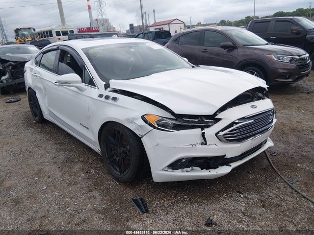 45452153 :رقم المزاد ، 3FA6P0RU9JR101718 vin ، 2018 Ford Fusion Hybrid Platinum/titanium مزاد بيع
