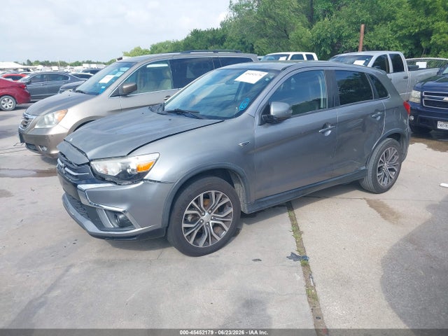 45452179 :رقم المزاد ، JA4AP3AW6JU000500 vin ، 2018 Mitsubishi Outlander Sport 2.4 Se مزاد بيع