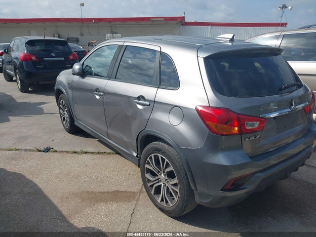 45452179 :رقم المزاد ، JA4AP3AW6JU000500 vin ، 2018 Mitsubishi Outlander Sport 2.4 Se مزاد بيع