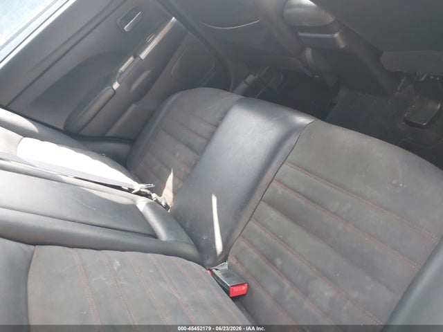 45452179 :رقم المزاد ، JA4AP3AW6JU000500 vin ، 2018 Mitsubishi Outlander Sport 2.4 Se مزاد بيع