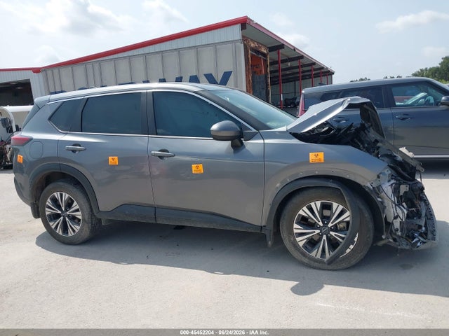 45452204 :رقم المزاد ، 5N1BT3BA0PC818923 vin ، 2023 Nissan Rogue Sv Fwd مزاد بيع