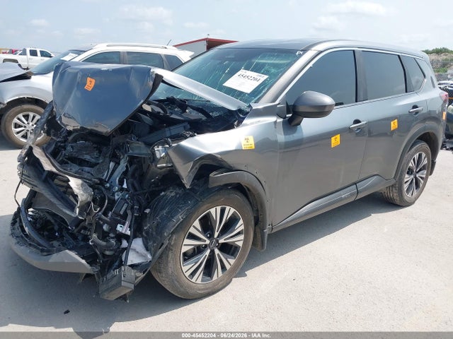 45452204 :رقم المزاد ، 5N1BT3BA0PC818923 vin ، 2023 Nissan Rogue Sv Fwd مزاد بيع