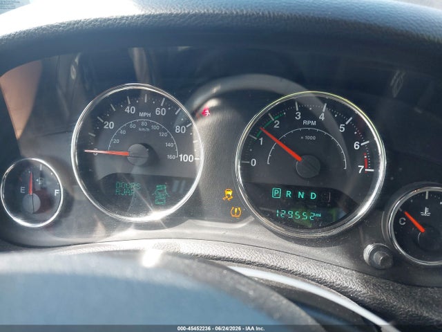 45452236 :رقم المزاد ، 1C4BJWEG1HL619747 vin ، 2017 Jeep Wrangler Unlimited Smoky Mountain مزاد بيع