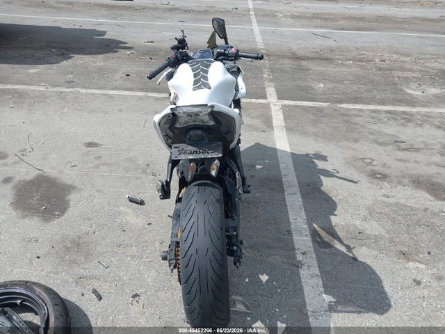 Kawasaki Ex650 J 2017 JKAEXEJ13HDA00484 Image 6