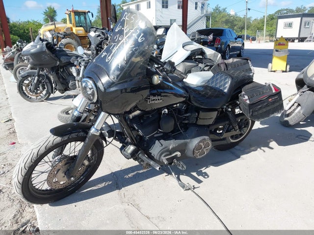 Harley-Davidson Fxdb Dyna Street Bob 2015 1HD1GXM11FC323376 Image 2