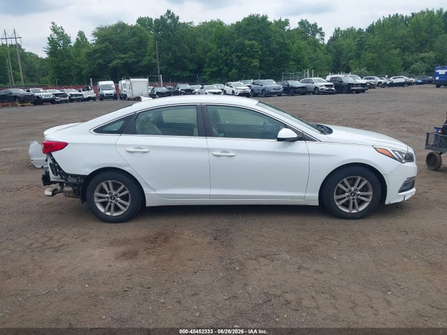 45452333 :رقم المزاد ، 5NPE24AF0FH231258 vin ، 2015 Hyundai Sonata Se مزاد بيع