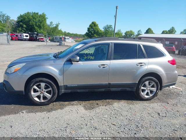 Auction sale of the 2014 Subaru Outback 2.5i Premium, vin: 4S4BRBDC4E3328358, lot number: 45452340