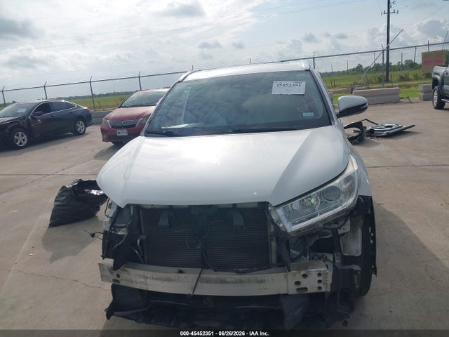 Toyota Highlander Xle 2019 5TDKZRFH6KS556734 Image 12