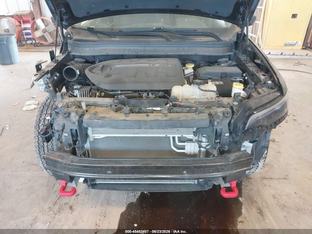 45452407 :رقم المزاد ، 1C4PJMBX6KD217562 vin ، 2019 Jeep Cherokee Trailhawk Elite 4x4 مزاد بيع