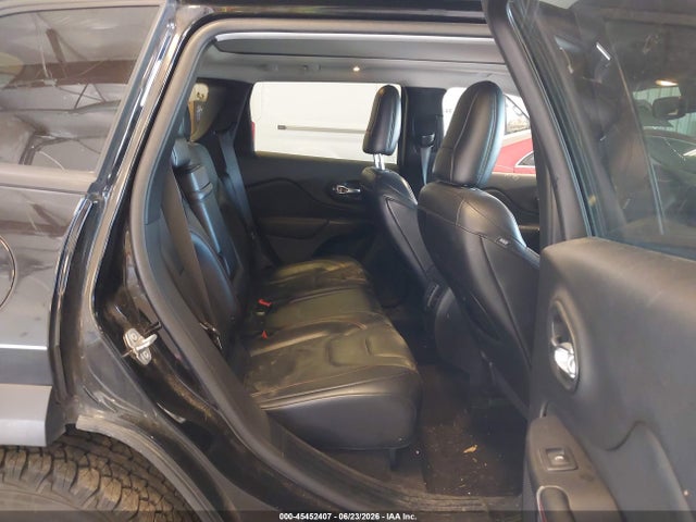 45452407 :رقم المزاد ، 1C4PJMBX6KD217562 vin ، 2019 Jeep Cherokee Trailhawk Elite 4x4 مزاد بيع