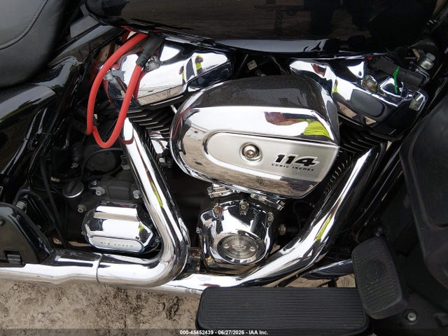 Harley-Davidson FLHTK 2019 1HD1KEF11KB657066 Image 8