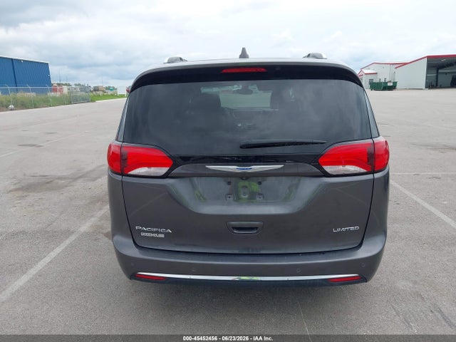 2C4RC1GG5HR759896 Chrysler Pacifica Limited