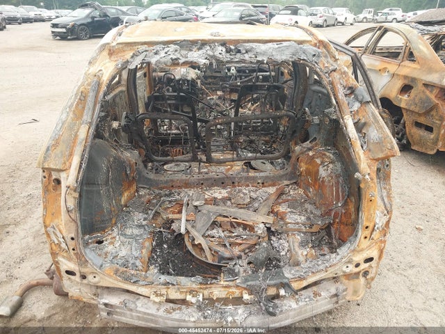 2T3P1RFV6MC150099 Toyota Rav4 Xle