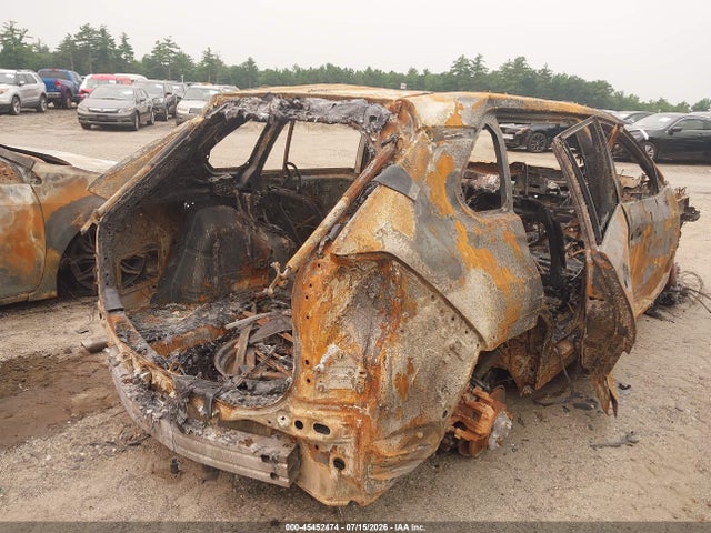 2T3P1RFV6MC150099 Toyota Rav4 Xle