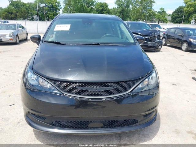 Продаж на аукціоні авто 2023 Chrysler Voyager Lx, vin: 2C4RC1CG7PR616629, номер лоту: 45452493